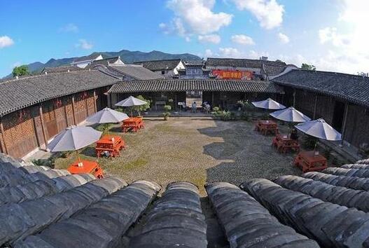 人少景美！五一小長(cháng)假最適合出游的的當地